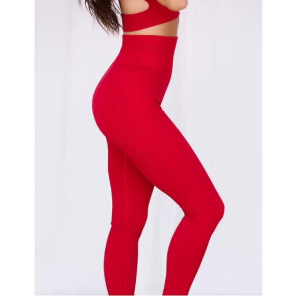 Astoria Velocity Seamless Leggings in Cherry Red High Rise S - Picture 1 of 6